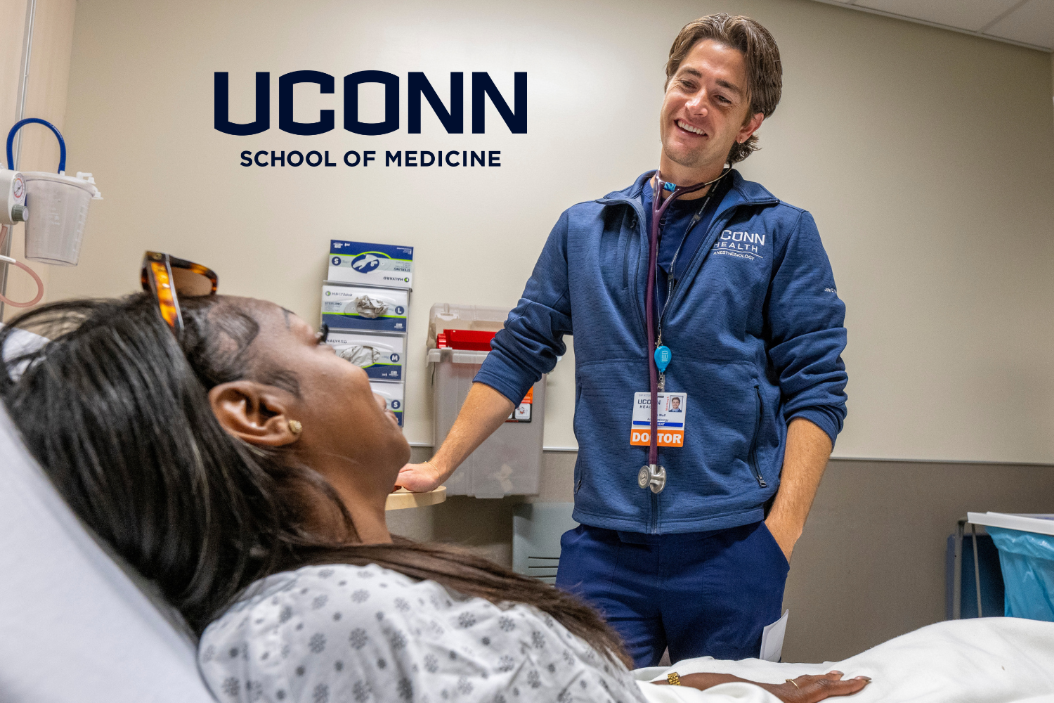 UConn anesthesiology resident caring for a patient in the emergency department